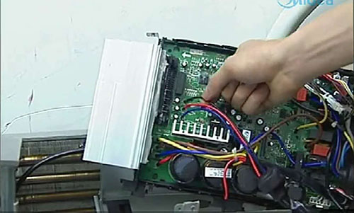 召陵美的空调电话是多少